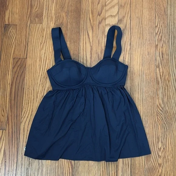 Michael Kors Solids Underwire Baby Doll Tankini Bikini Top Navy medium NWT‎ - Picture 2 of 7